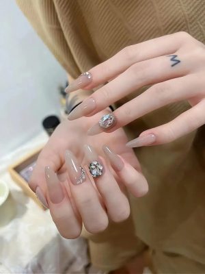 Nail Box Nâu Thạch Sang Xịn