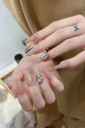 Nail box nâu thạch sang xịn